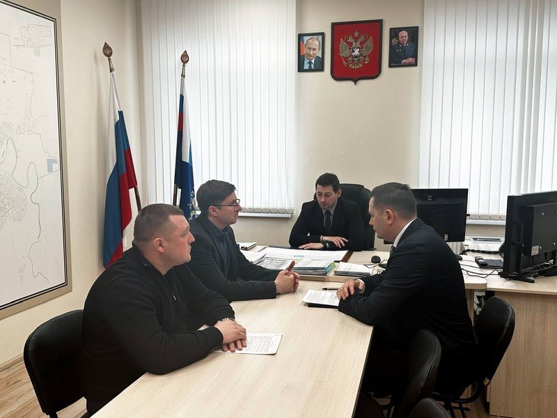 Исаков и Доценко потребовали от перевозчика план по наведению порядка на маршрутах
