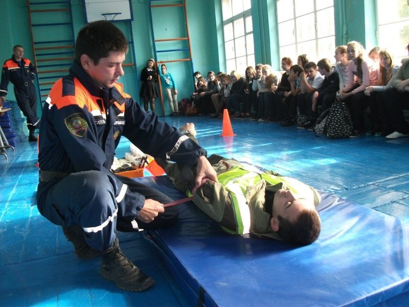 Новочеркасских школьников научили азам первой помощи