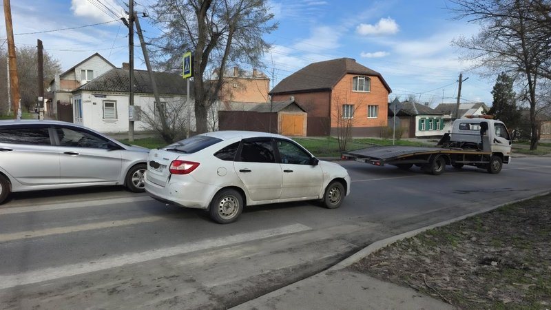 На Первомайской и Троицкой на пешеходном переходе сбили 11-летнего школьника
