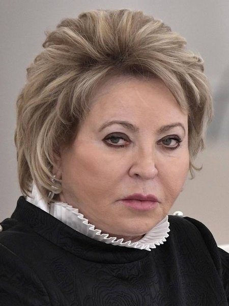 Матвиенко призвала не драматизировать ситуацию с топливом в России