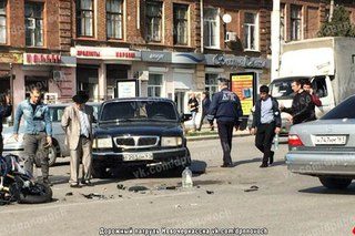«Волга» сбила мотоциклистов