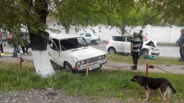 ДТП в новочеркасском микрорайоне отправило двоих в реанимацию