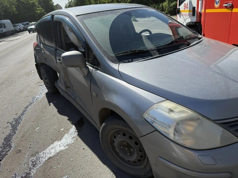 Столкновение на перекрёстке Будённовской: пострадали пассажирки двух автомобилей