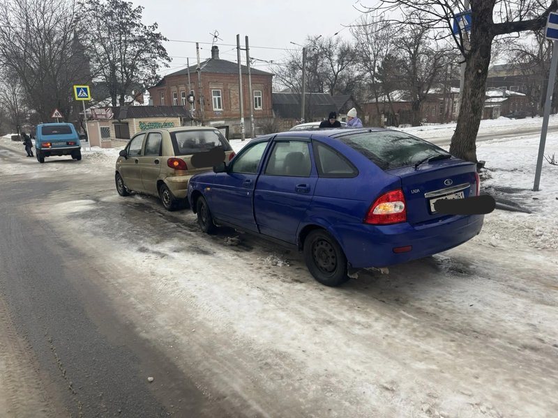 В Новочеркасске в течение дня продолжаются ДТП с участием автомобилей
