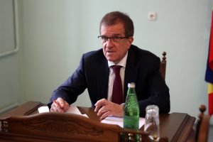 Чернышов