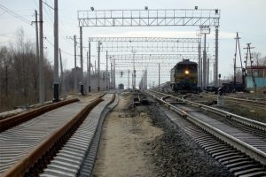 В Новочеркасск двое людей попали под поезд