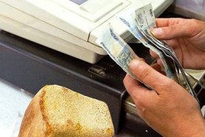 Разбойник решил поживиться кассой новокадамовского магазина